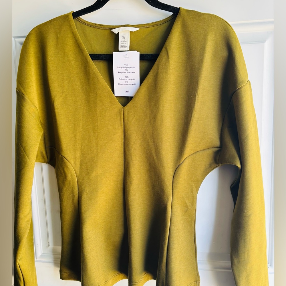 H&M Olive V-Neck Long Sleeve Blouse